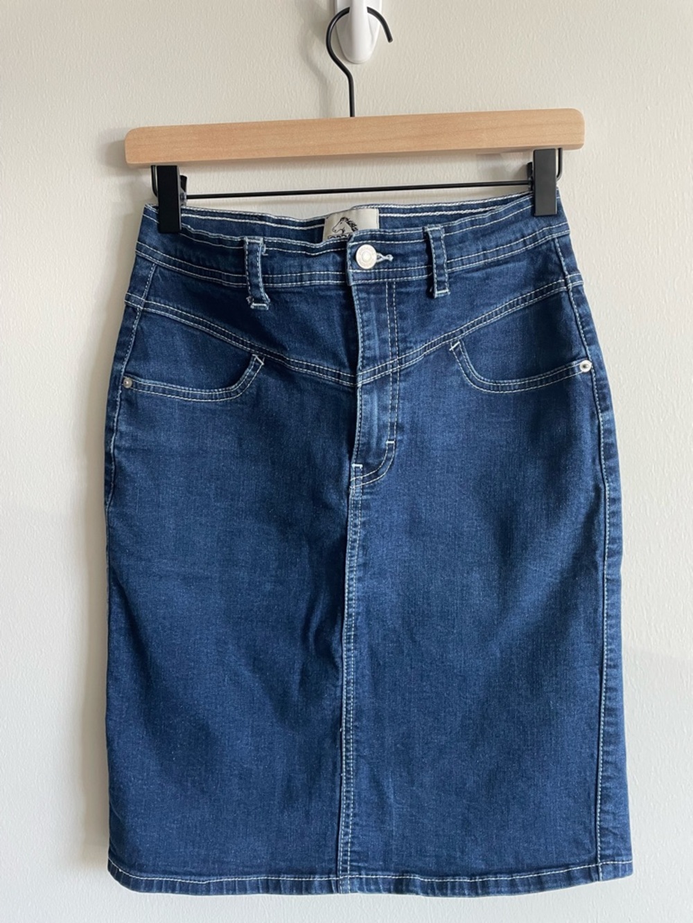 Jordache vintage 90s denim jean pencil skirt dark wash high rise fitted 27